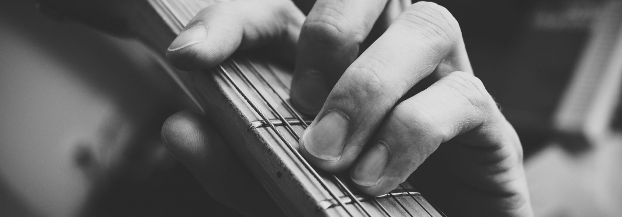 Services: My Custom Guitar Tab